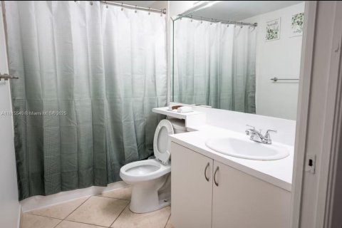 Copropriété à louer à Aventura, Floride: 2 chambres, 109.62 m2 № 1768920 - photo 17