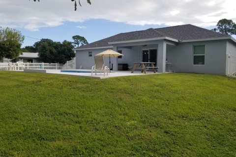 Villa ou maison à louer à St. Lucie, Floride: 4 chambres, 135.27 m2 № 2439158 - photo 28