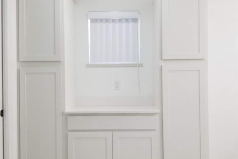 Villa ou maison à louer à St. Lucie, Floride: 4 chambres, 135.27 m2 № 2439158 - photo 18