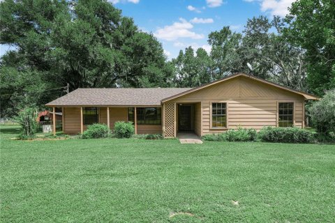Casa en venta en Lakeland, Florida, 3 dormitorios, 160.72 m2 № 1906655 - foto 1