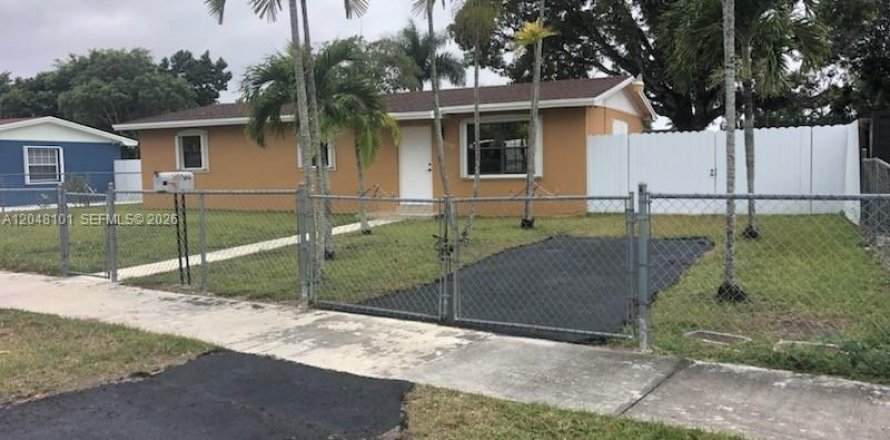 Villa ou maison à Homestead, Floride 3 chambres, 102.56 m2 № 2263423