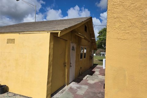 Immobilier commercial à vendre à Lake Wales, Floride: 6 chambres, 241.92 m2 № 2213177 - photo 11