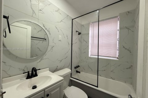 Снять в аренду кондоминиум в Майами, Флорида 1 спальня, № 2017560 - фото 3