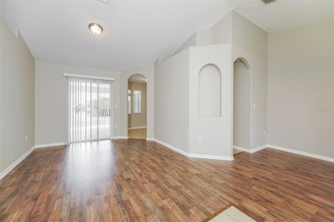 Casa en alquiler en Palm Coast, Florida, 4 dormitorios, 198.9 m2 № 1786666 - foto 2