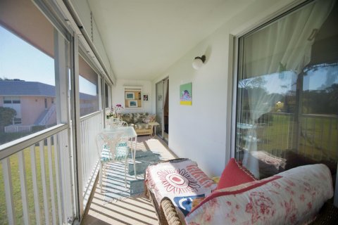 Condo in Jupiter, Florida, 2 bedrooms  № 2182983 - photo 14