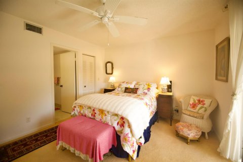 Condo in Jupiter, Florida, 2 bedrooms  № 2182983 - photo 9