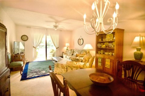 Condo in Jupiter, Florida, 2 bedrooms  № 2182983 - photo 26