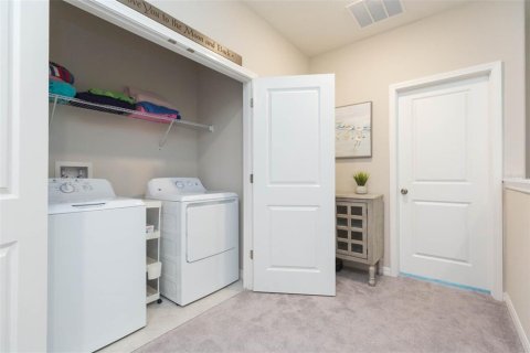 Townhouse in Wesley Chapel, Florida 3 bedrooms, 148.36 sq.m. № 1204437 - photo 23