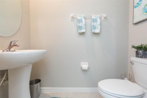 Townhouse in Wesley Chapel, Florida 3 bedrooms, 148.36 sq.m. № 1204437 - photo 13