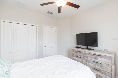 Townhouse in Wesley Chapel, Florida 3 bedrooms, 148.36 sq.m. № 1204437 - photo 28