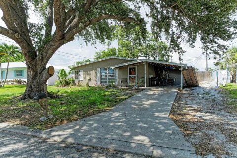 House in Bradenton, Florida 3 bedrooms, 131.18 sq.m. № 1787989 - photo 1