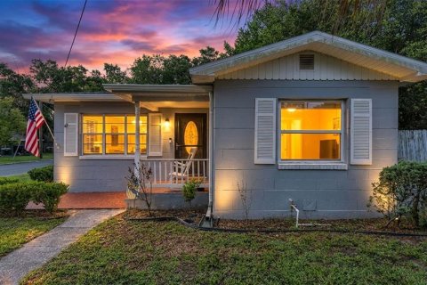 Casa en Lakeland, Florida 4 dormitorios, 111.58 m2 № 2147816