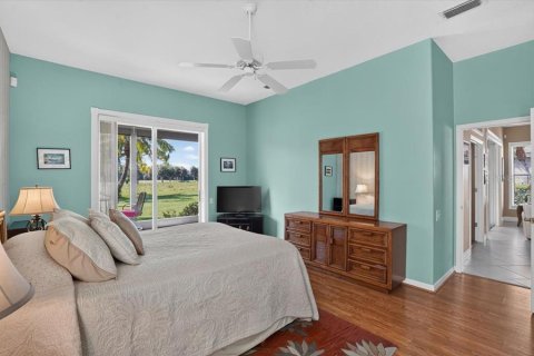 House in Bradenton, Florida 2 bedrooms, 190.54 sq.m. № 2236083 - photo 25