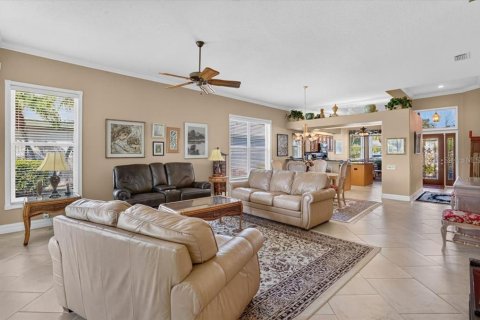 House in Bradenton, Florida 2 bedrooms, 190.54 sq.m. № 2236083 - photo 22