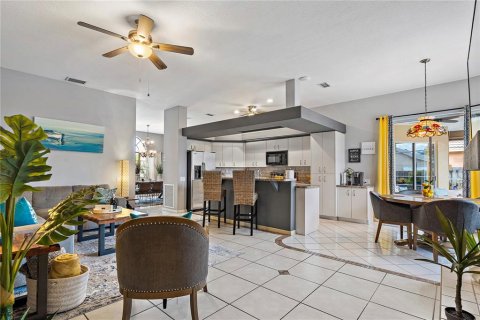 Casa en alquiler en Holiday, Florida, 3 dormitorios, 204.01 m2 № 1840420 - foto 8