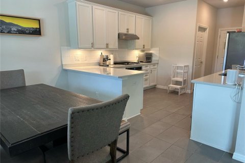House in Land O' Lakes, Florida 4 bedrooms, 172.15 sq.m. № 1908341 - photo 5