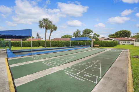 Condo in Delray Beach, Florida, 2 bedrooms  № 2081458 - photo 28