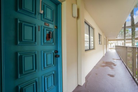 Condo in Delray Beach, Florida, 2 bedrooms  № 2081458 - photo 22