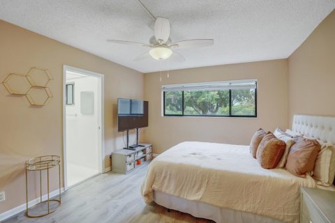 Condo in Delray Beach, Florida, 2 bedrooms № 2081458 - photo 14