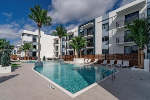 Condo in Pompano Beach, Florida, 1 bedroom  № 1759178 - photo 10