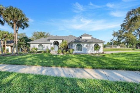 Casa en venta en Clermont, Florida, 3 dormitorios, 146.14 m2 № 2111998 - foto 3