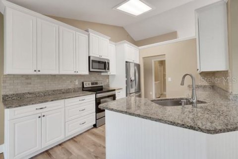 Casa en venta en Clermont, Florida, 3 dormitorios, 146.14 m2 № 2111998 - foto 13