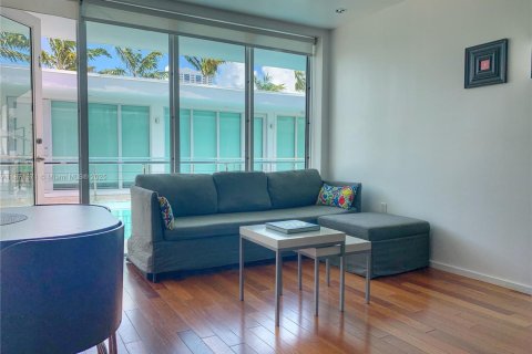 Condominio en venta en Miami Beach, Florida, 1 dormitorio, 38.18 m2 № 1919972 - foto 8