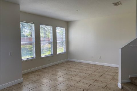 Copropriété à louer à Kissimmee, Floride: 3 chambres, 159.42 m2 № 2425420 - photo 4