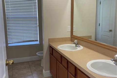 Copropriété à louer à Kissimmee, Floride: 3 chambres, 159.42 m2 № 2425420 - photo 25