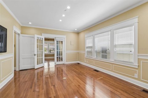 Villa ou maison à vendre à Tampa, Floride: 6 chambres, 421.4 m2 № 2416971 - photo 10