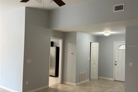 Casa en alquiler en Orlando, Florida, 3 dormitorios, 148.74 m2 № 1918110 - foto 5