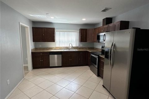 Casa en alquiler en Orlando, Florida, 3 dormitorios, 148.74 m2 № 1918110 - foto 7