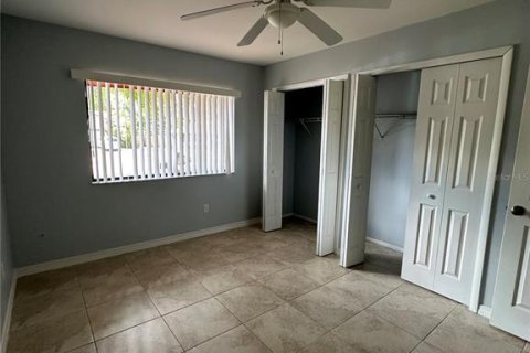Casa en alquiler en Orlando, Florida, 3 dormitorios, 148.74 m2 № 1918110 - foto 14