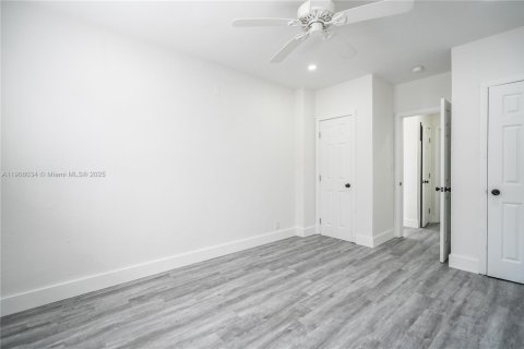 Appartement à louer à Miami Beach, Floride: 1 chambre, 91.97 m2 № 1957295 - photo 10