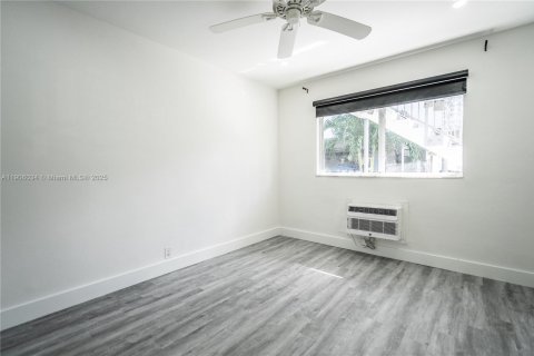 Appartement à louer à Miami Beach, Floride: 1 chambre, 91.97 m2 № 1957295 - photo 8