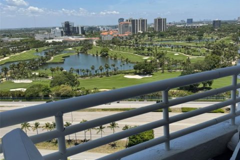 Condominio en venta en Aventura, Florida, 2 dormitorios, 109.72 m2 № 1951971 - foto 18