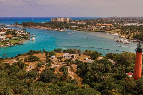 Casa en alquiler en Jupiter, Florida, 3 dormitorios, 187.48 m2 № 1160395 - foto 1