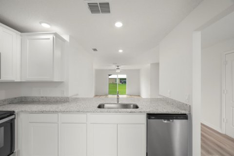 Casa en venta en Vero Beach, Florida, 3 dormitorios, 117.99 m2 № 2245326 - foto 8