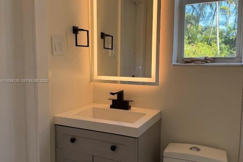 Villa ou maison à louer à Hollywood, Floride: 3 chambres, 151.24 m2 № 1996843 - photo 9