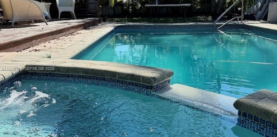 Villa ou maison à Hollywood, Floride 3 chambres, 151.24 m2 № 1996843