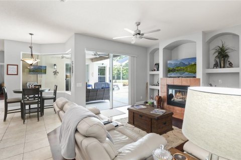 Villa ou maison à vendre à Land O' Lakes, Floride: 6 chambres, 311.32 m2 № 1777861 - photo 10