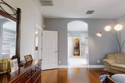 Casa en venta en Land O' Lakes, Florida, 6 dormitorios, 311.32 m2 № 1777861 - foto 27