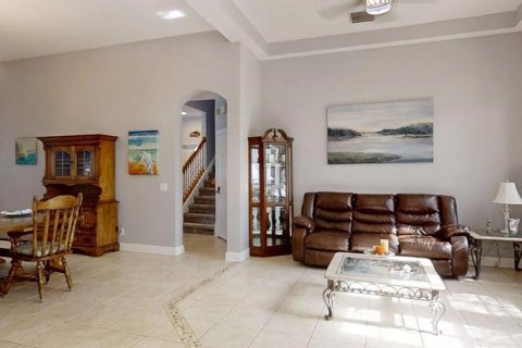 Villa ou maison à vendre à Land O' Lakes, Floride: 6 chambres, 311.32 m2 № 1777861 - photo 11