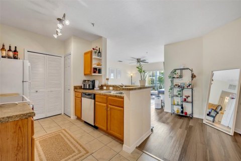 Condo in Orlando, Florida, 2 bedrooms  № 1831247 - photo 4