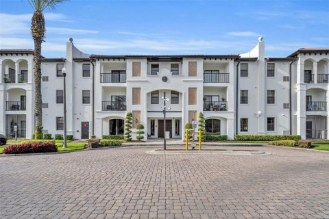 Condo in Orlando, Florida, 2 bedrooms  № 1831247 - photo 2