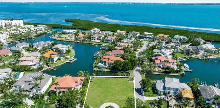 Terrain à Longboat Key, Floride № 2224748