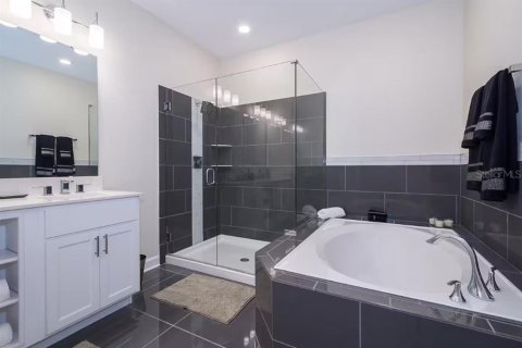 Condominio en alquiler en Kissimmee, Florida, 4 dormitorios, 226.22 m2 № 2148938 - foto 11