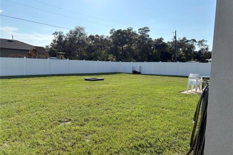 Villa ou maison à vendre à Ocala, Floride: 3 chambres, 113.81 m2 № 2130124 - photo 4