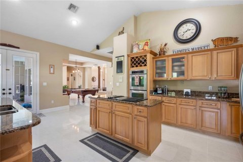 House in Dade City, Florida 4 bedrooms, 350.15 sq.m. № 1624737 - photo 27