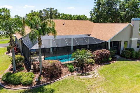 House in Dade City, Florida 4 bedrooms, 350.15 sq.m. № 1624737 - photo 2